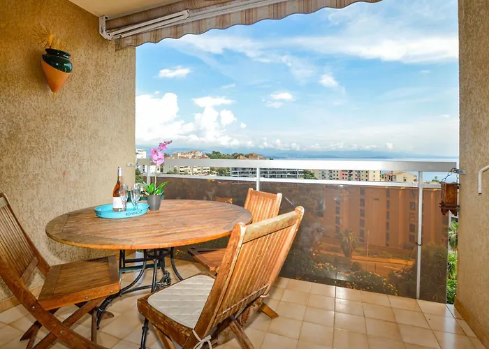 Lägenhet Cozy In With Wifi Ajaccio (Corsica)